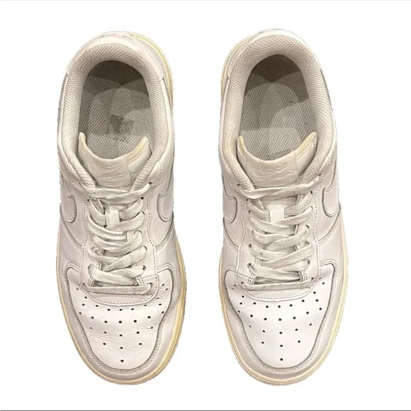 Nike Air Force 1 Vintage 2012 Boys size 7Y